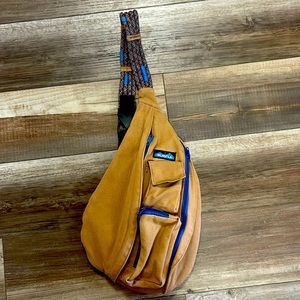 KAVU sling back backpack/ purse
